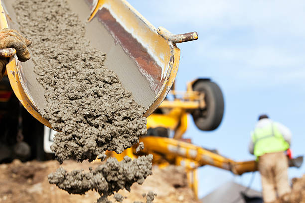 Best Commercial Concrete Contractor  in Ridgemark, CA